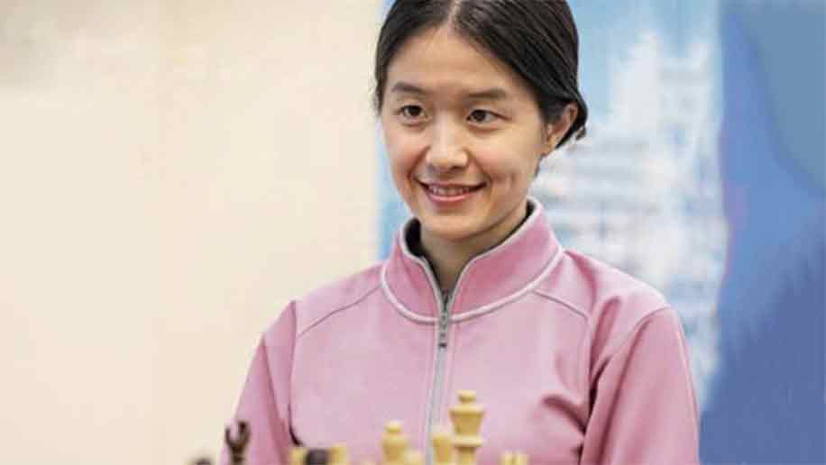 Alice Lee chess